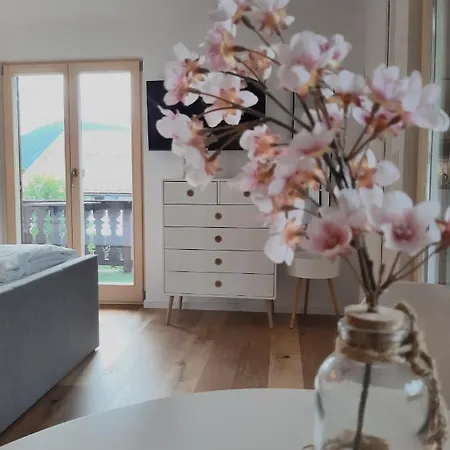Kontaktlos Sonniges & Ruhiges Studio By Stayfritz * باد ويسي